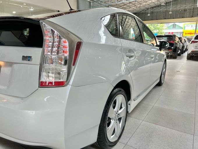 តូយ៉ូតា Prius 2010