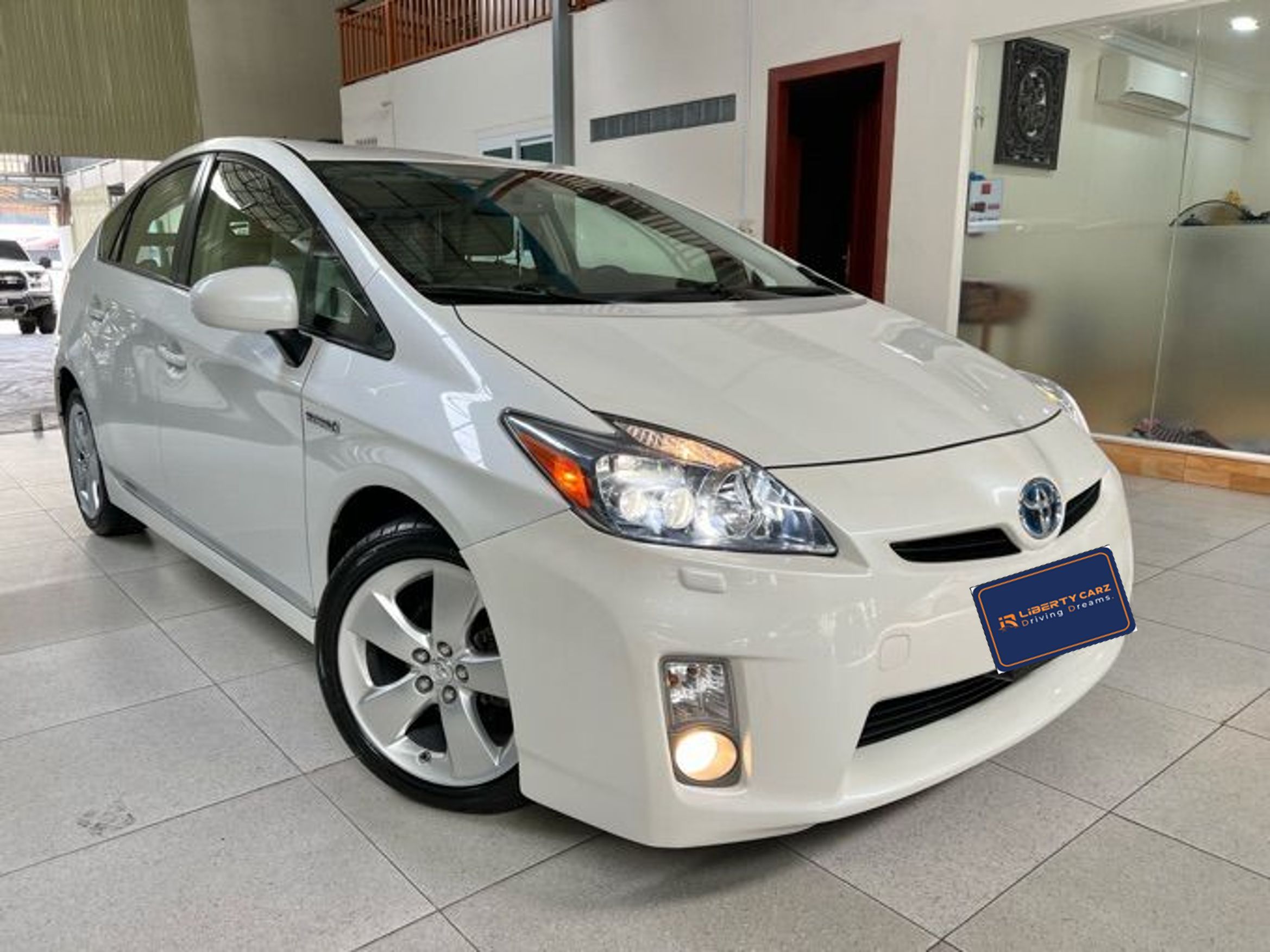 តូយ៉ូតា Prius 2010