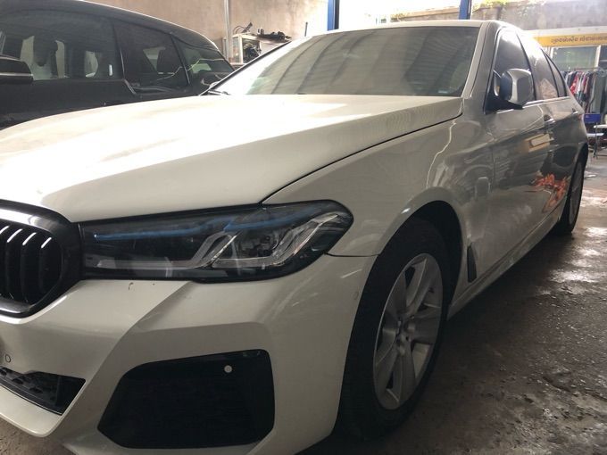 BMW 528i 2020