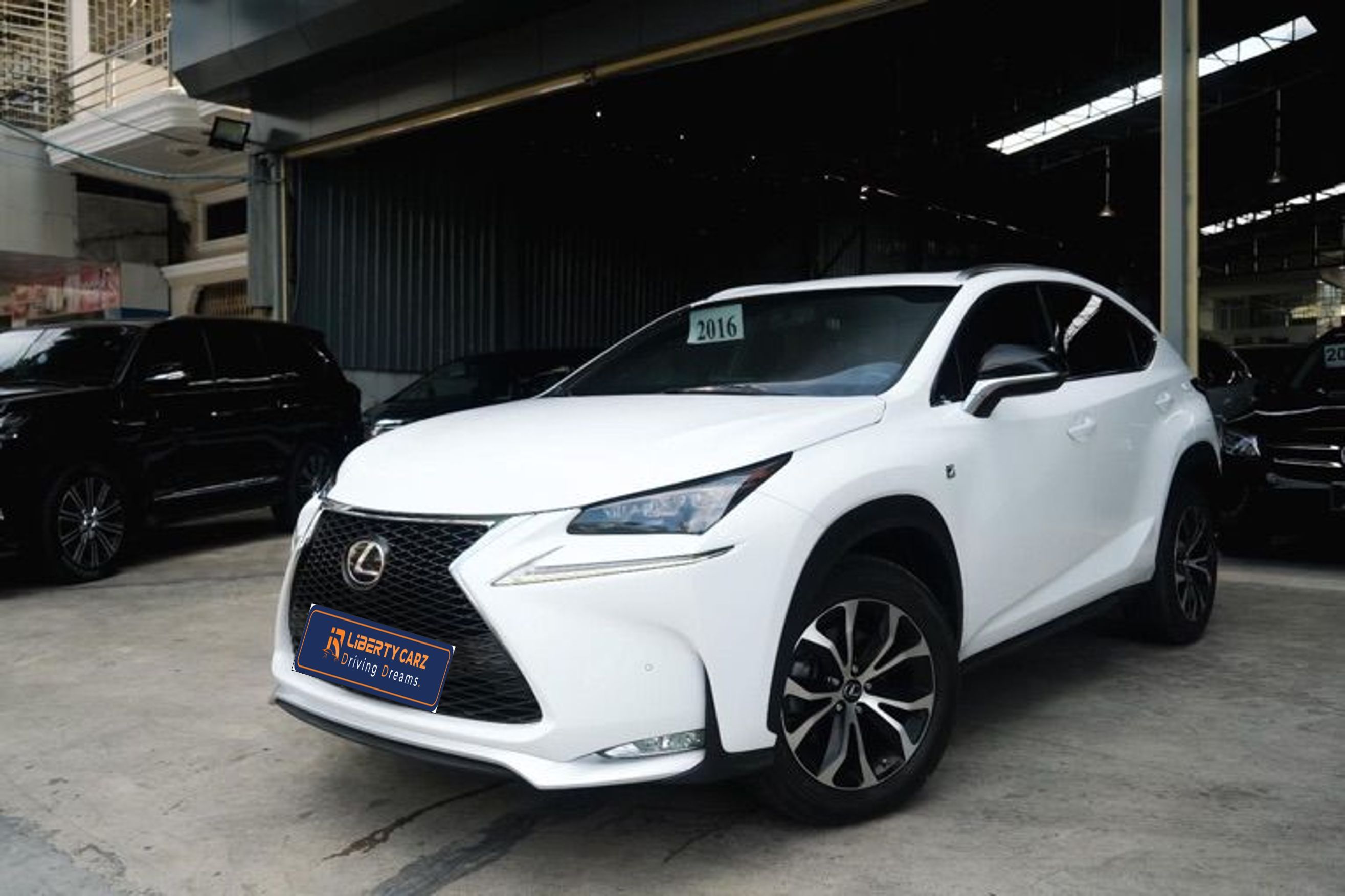 Lexus NX200t 2016