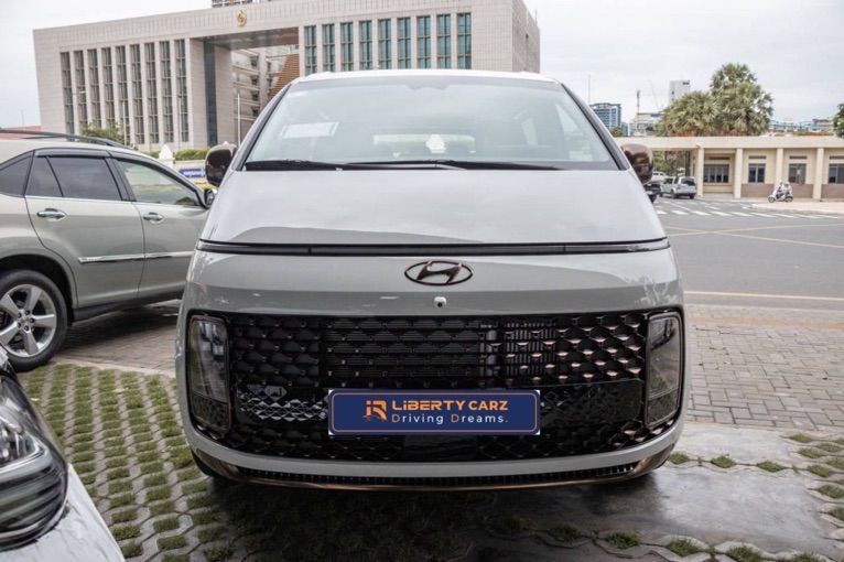 Hyundai Staria 2023