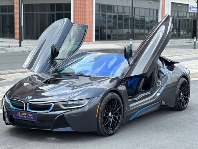 BMW i8 2015