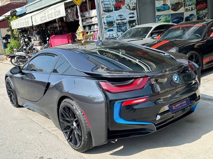 BMW i8 2015