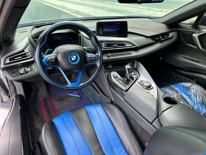 BMW i8 2015