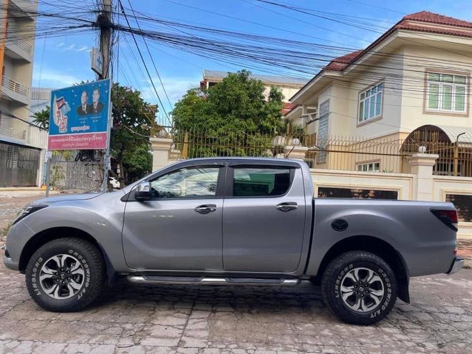 Mazda BT-50 2021