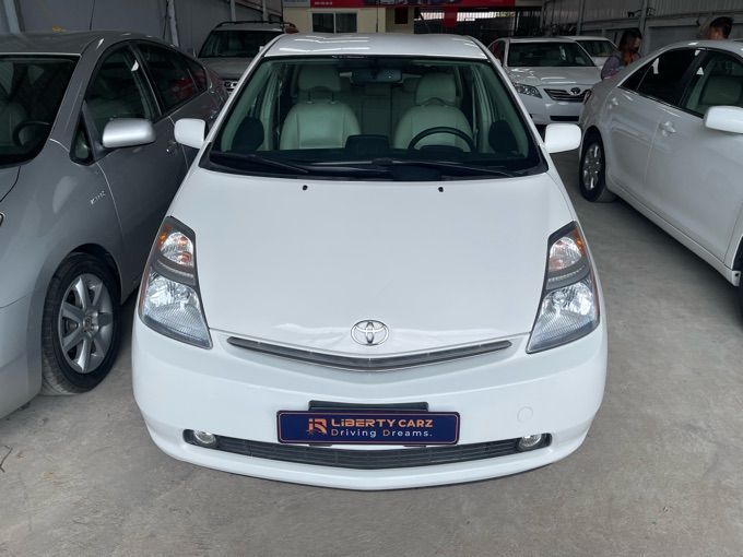 តូយ៉ូតា Prius 2009