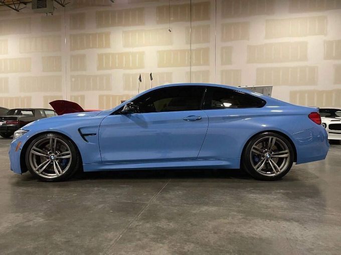 BMW M4 2015