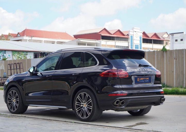 Porsche Cayenne 2015