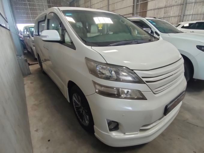 តូយ៉ូតា Vellfire 2019