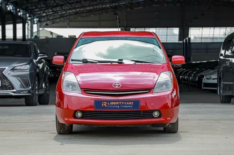 តូយ៉ូតា Prius 2008