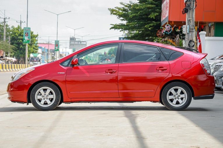 តូយ៉ូតា Prius 2008