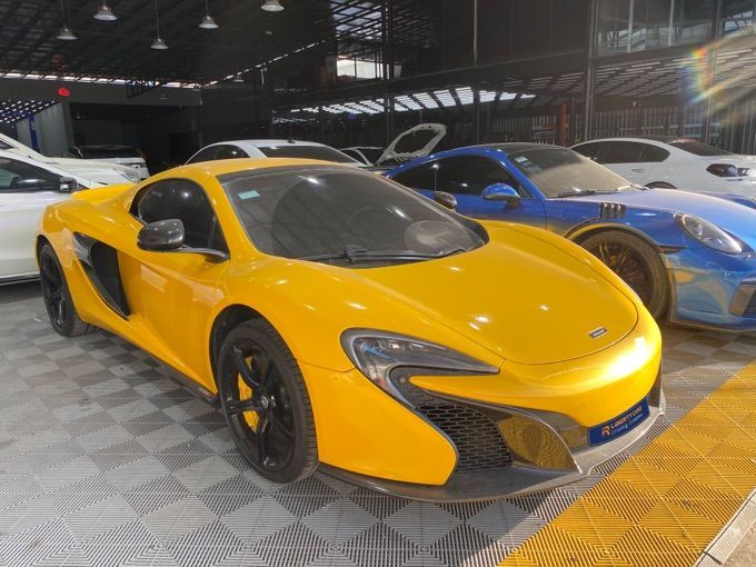 Mclaren 650s 2015