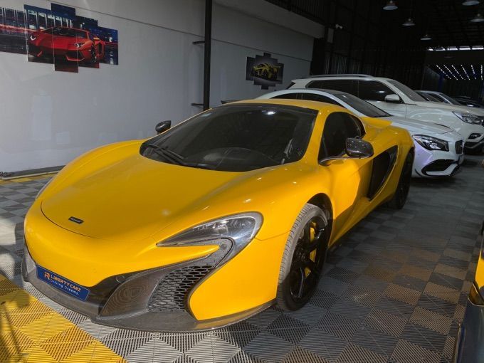 Mclaren 650s 2015