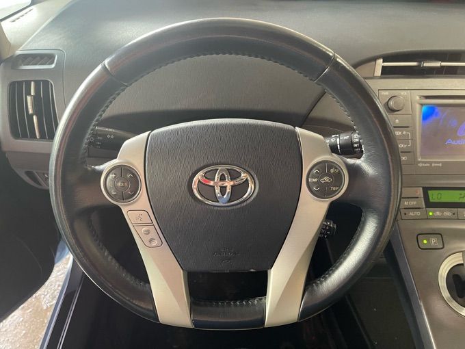 Toyota Prius 2012