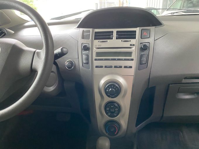 Toyota Vitz 2008