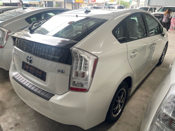 តូយ៉ូតា Prius 2010