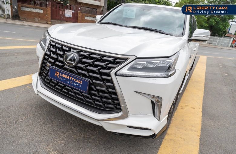 Lexus LX 570 2021