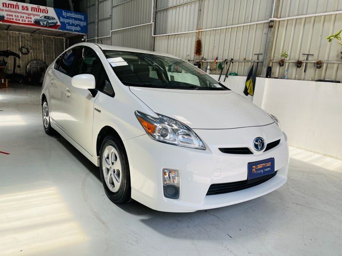 តូយ៉ូតា Prius 2010