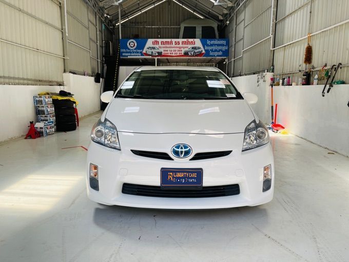 តូយ៉ូតា Prius 2010