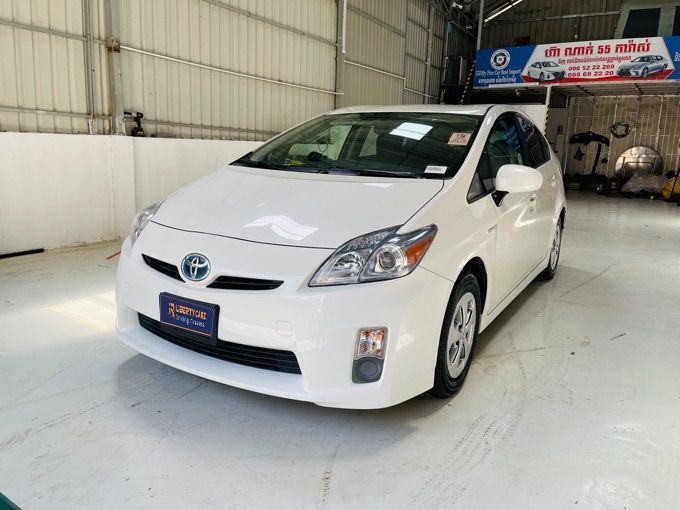 តូយ៉ូតា Prius 2010