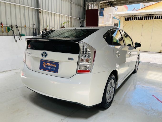 តូយ៉ូតា Prius 2010