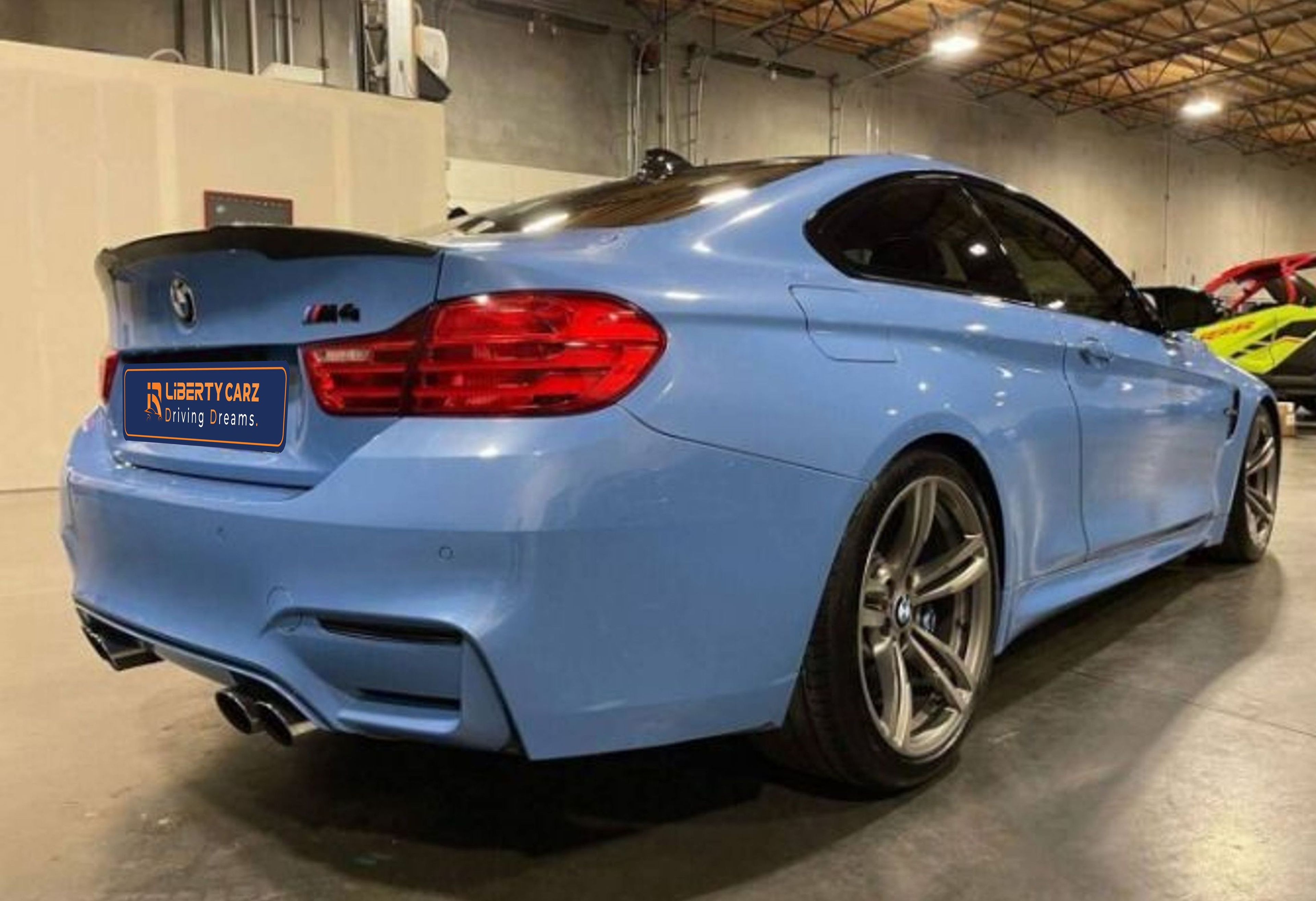 BMW M4 2015