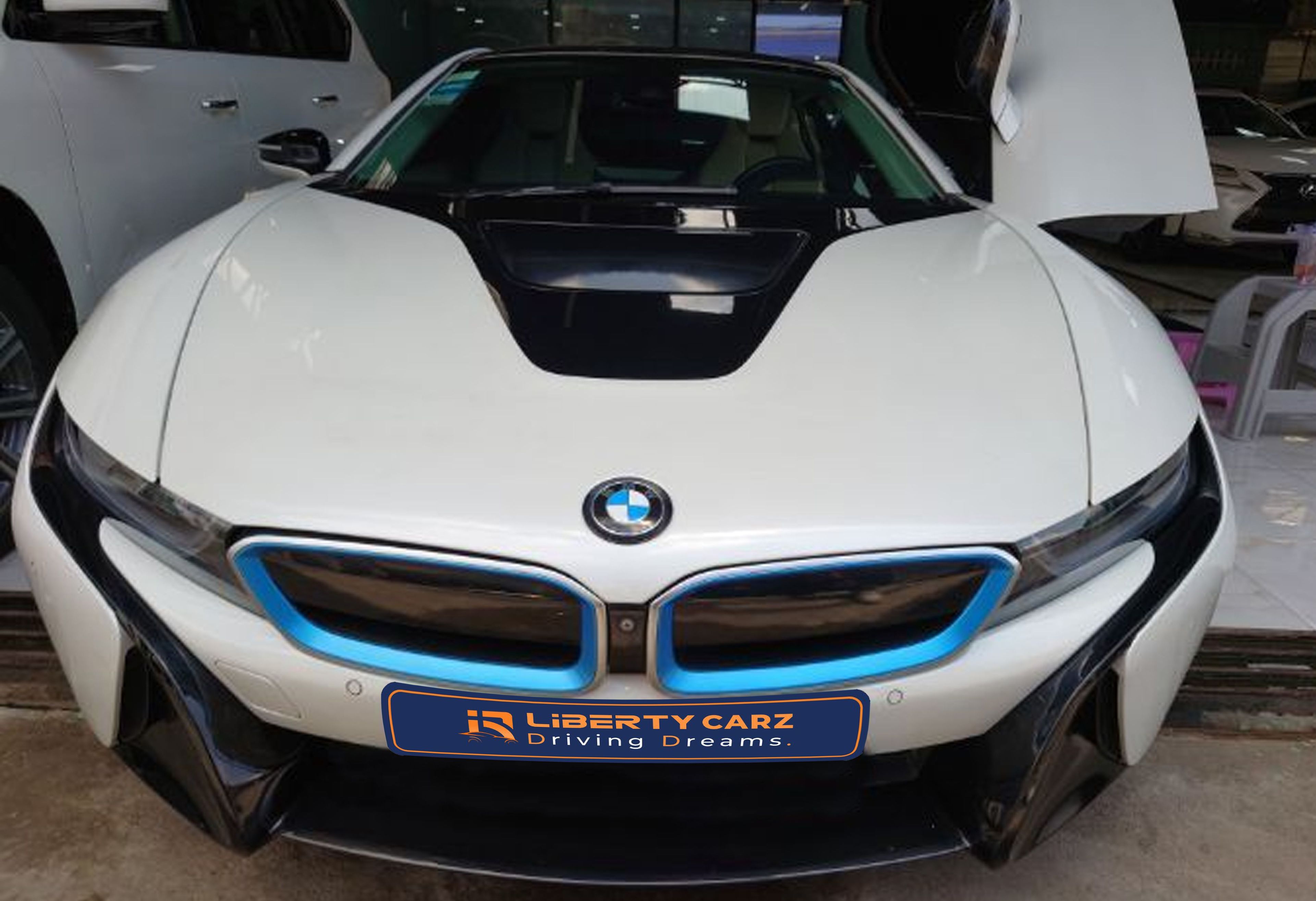 BMW i8 2015