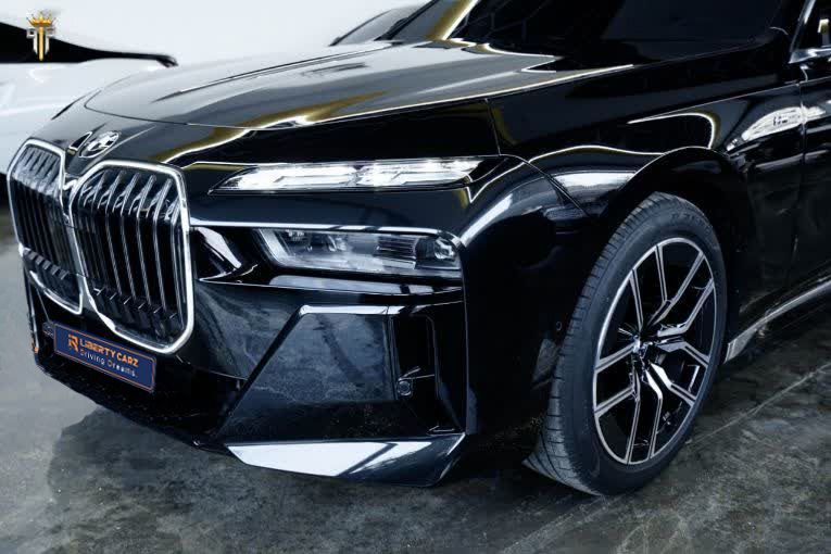 BMW 740Li 2023