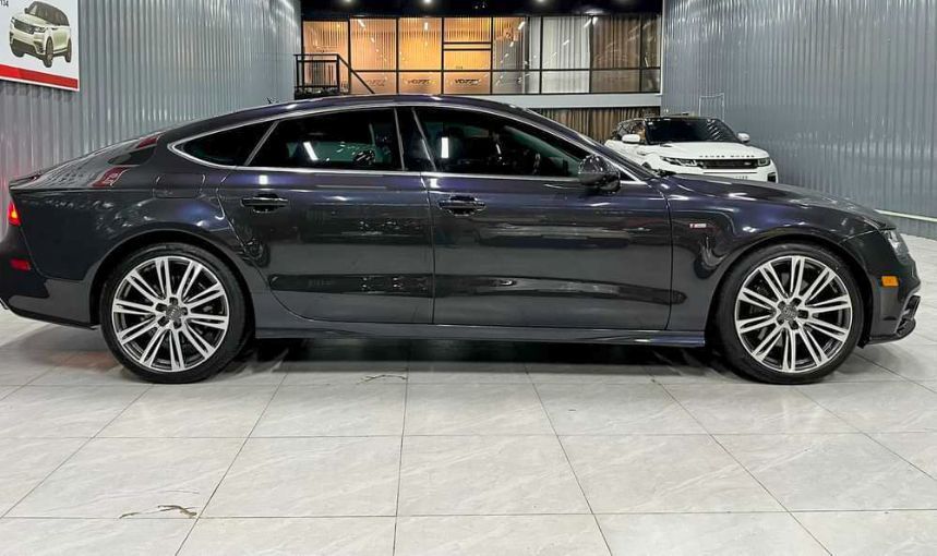 Audi A7 2012