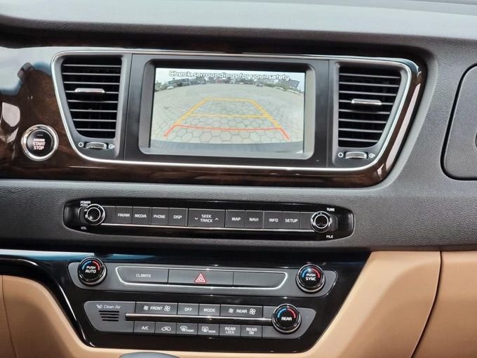 Kia GRANDCARNIVAL 2019