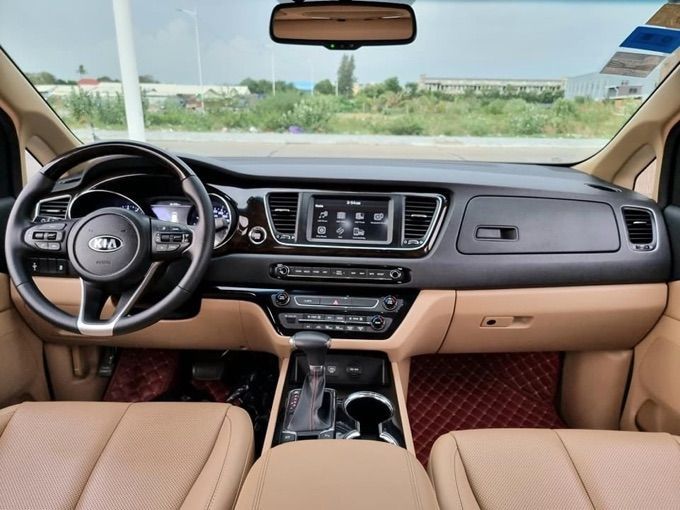 Kia GRANDCARNIVAL 2019