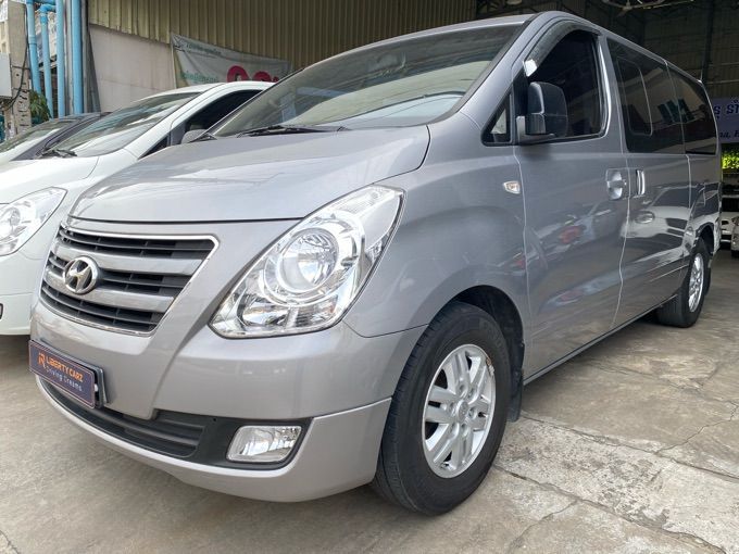 Hyundai Starex 2016