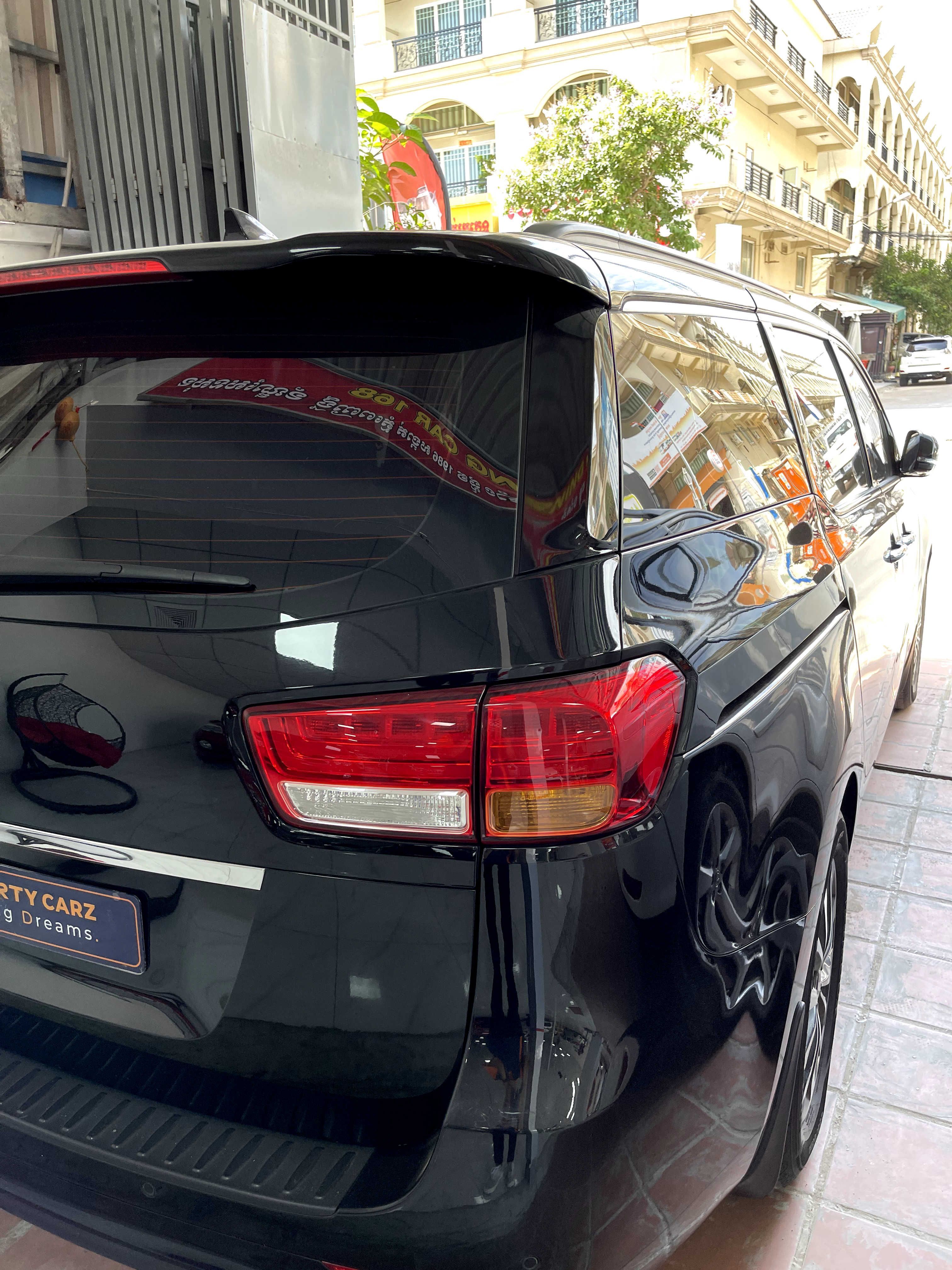 Kia Carnival 2015