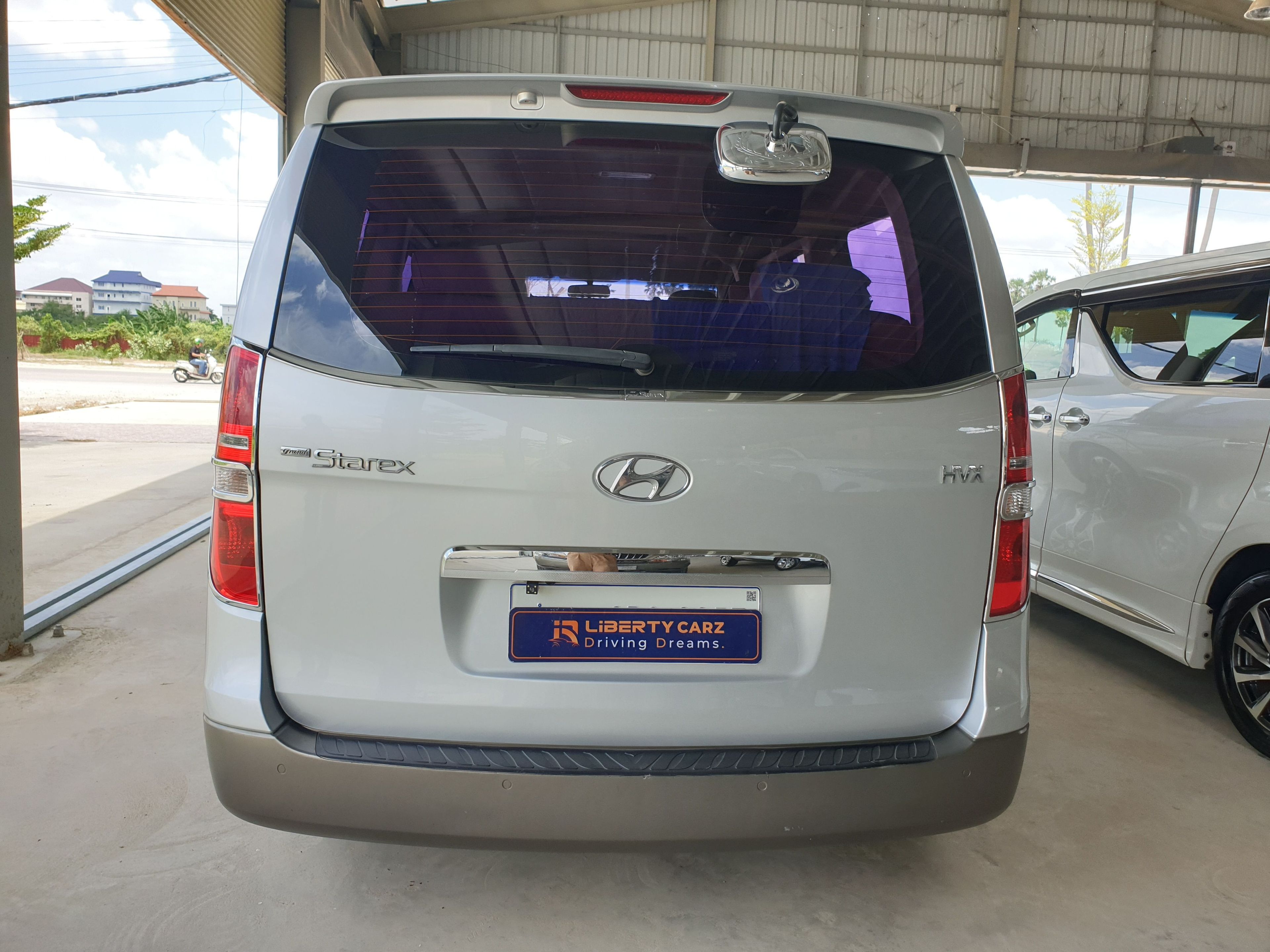 Hyundai Starex HVX 2008