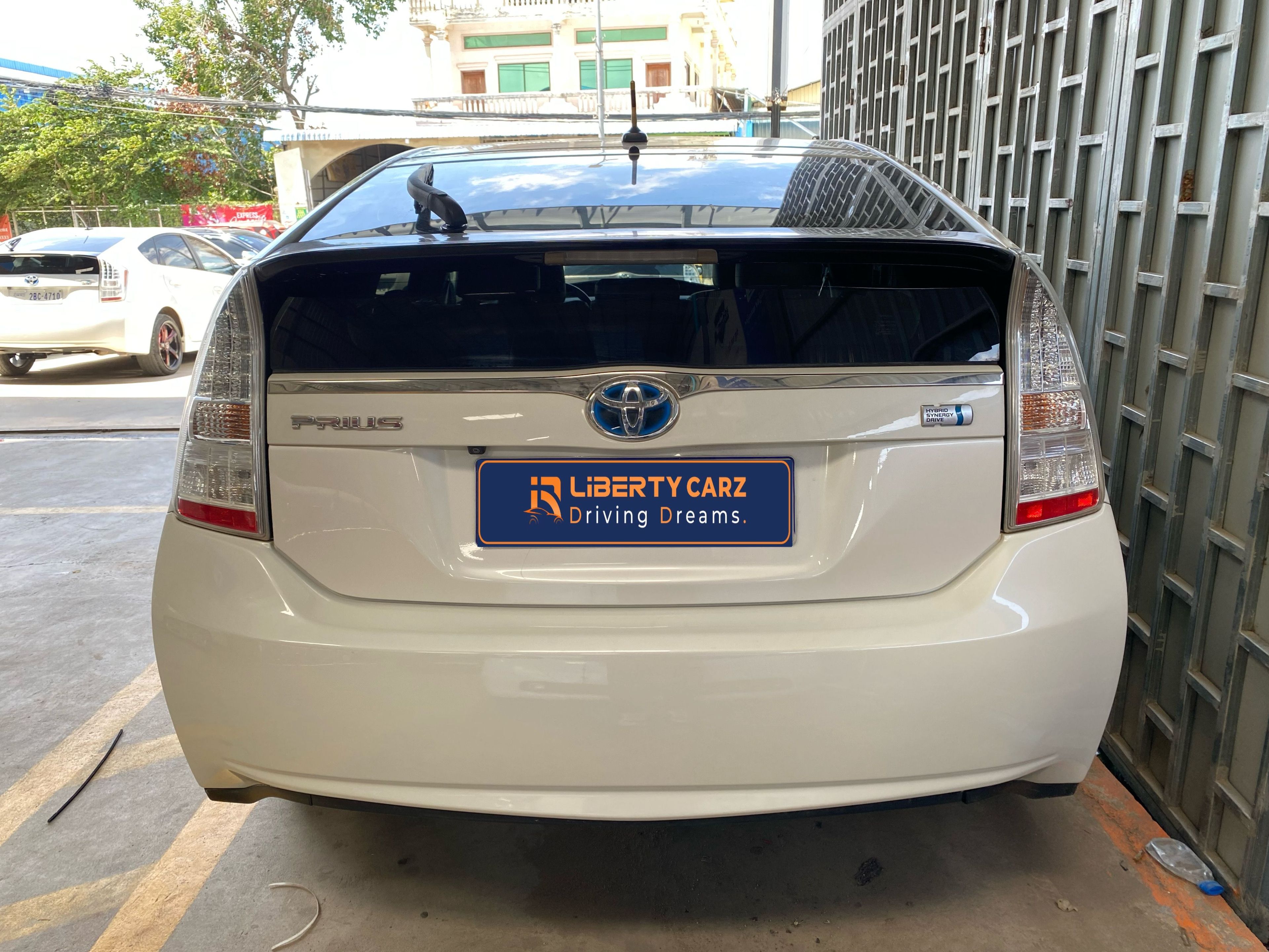 តូយ៉ូតា Prius 2010