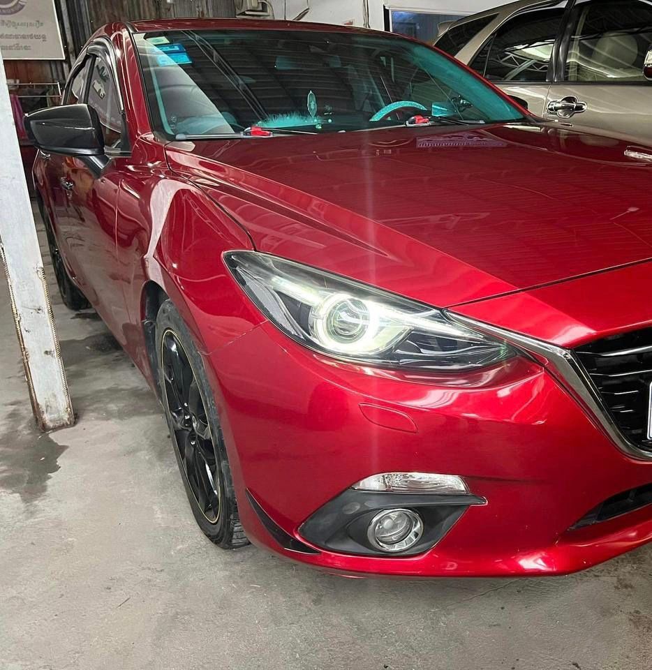 Mazda 3 2015