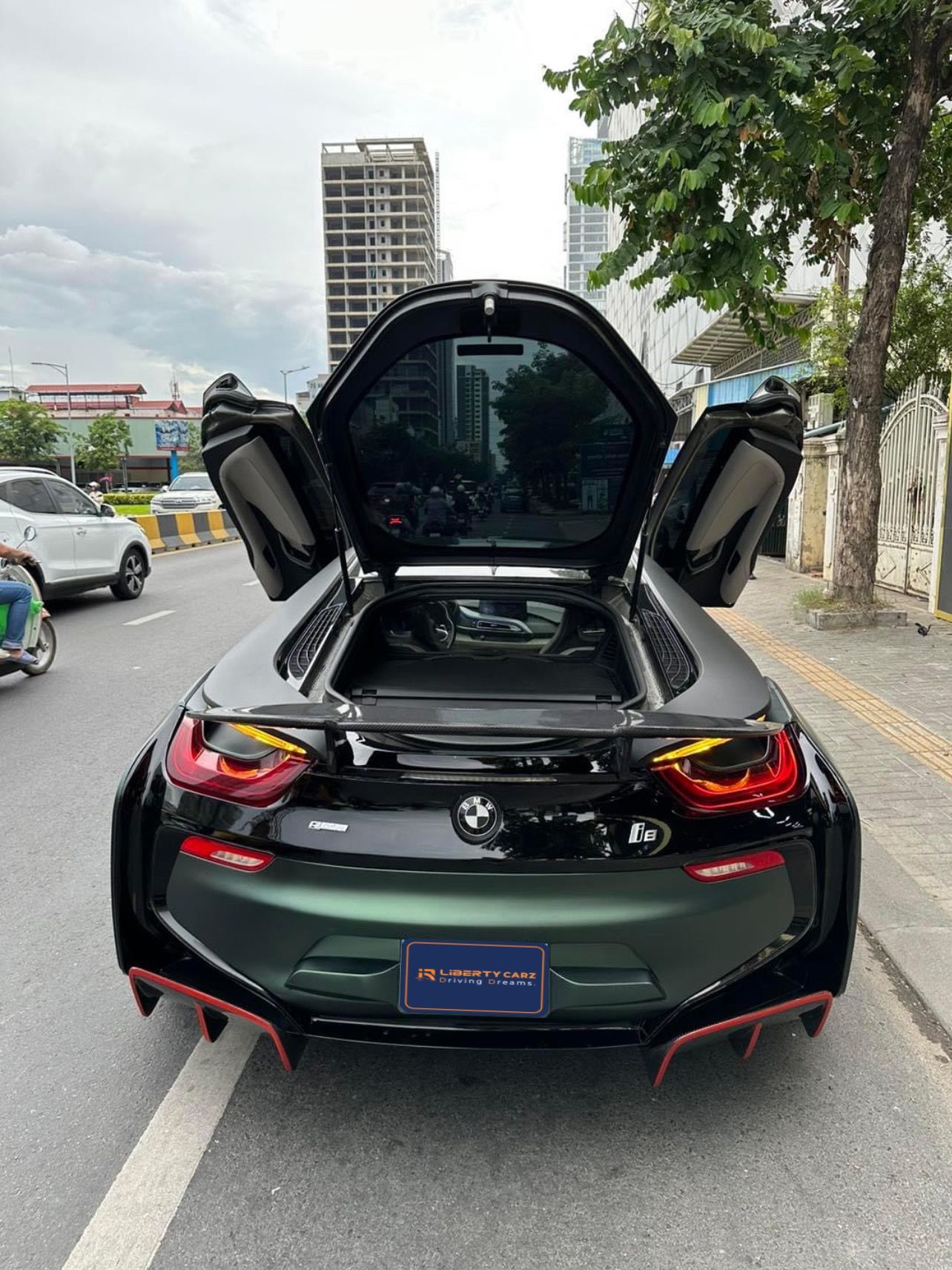 BMW i8 2018