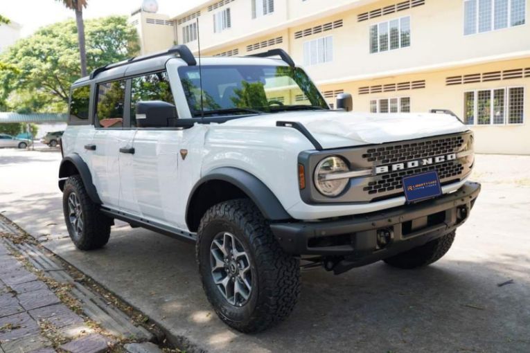 Ford Bronco 2021