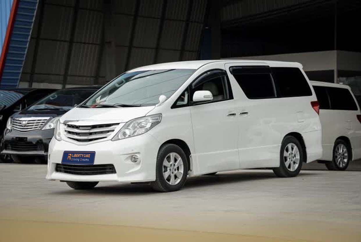 Toyota Alphard 2011