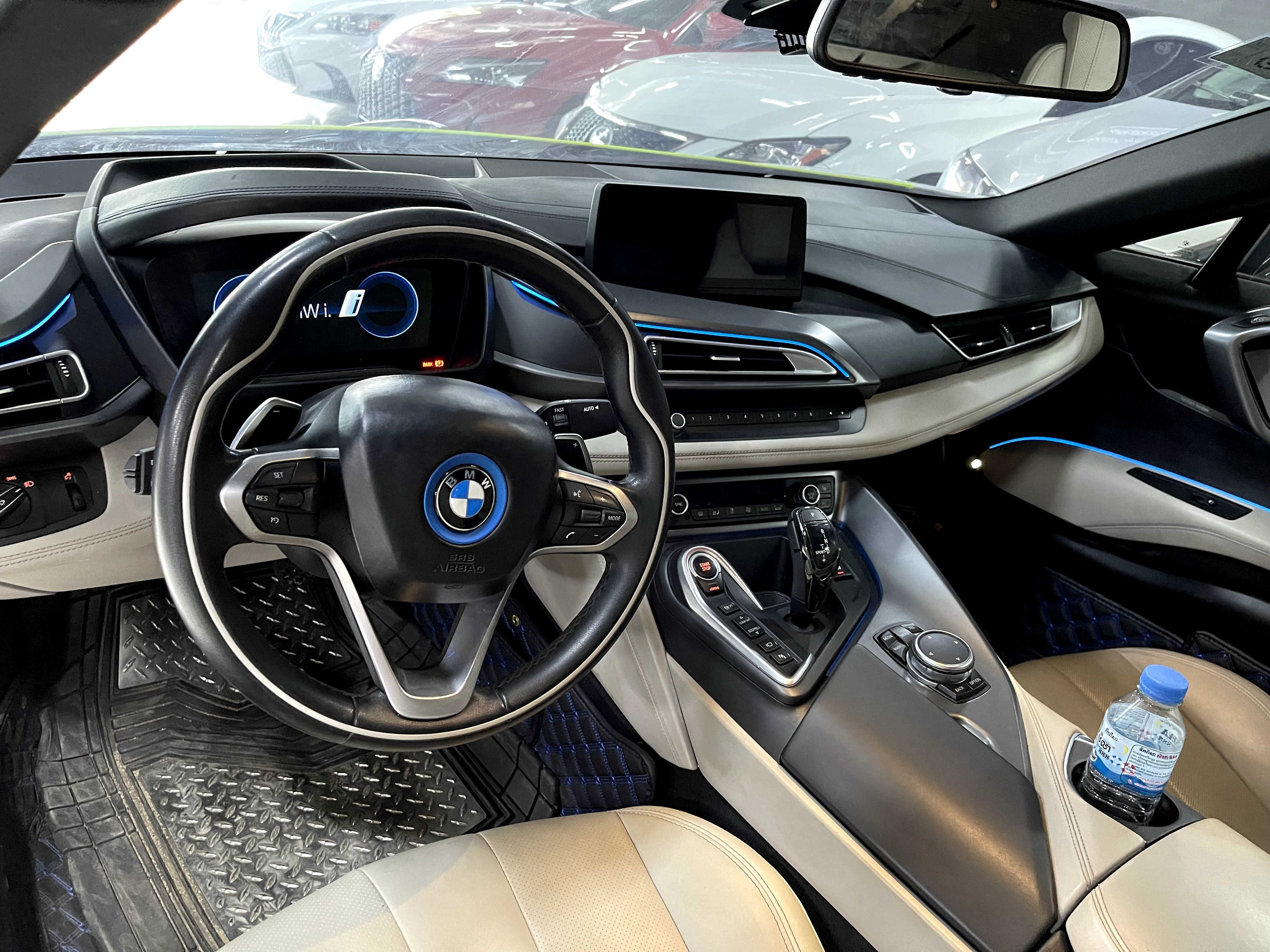 BMW i8 2015