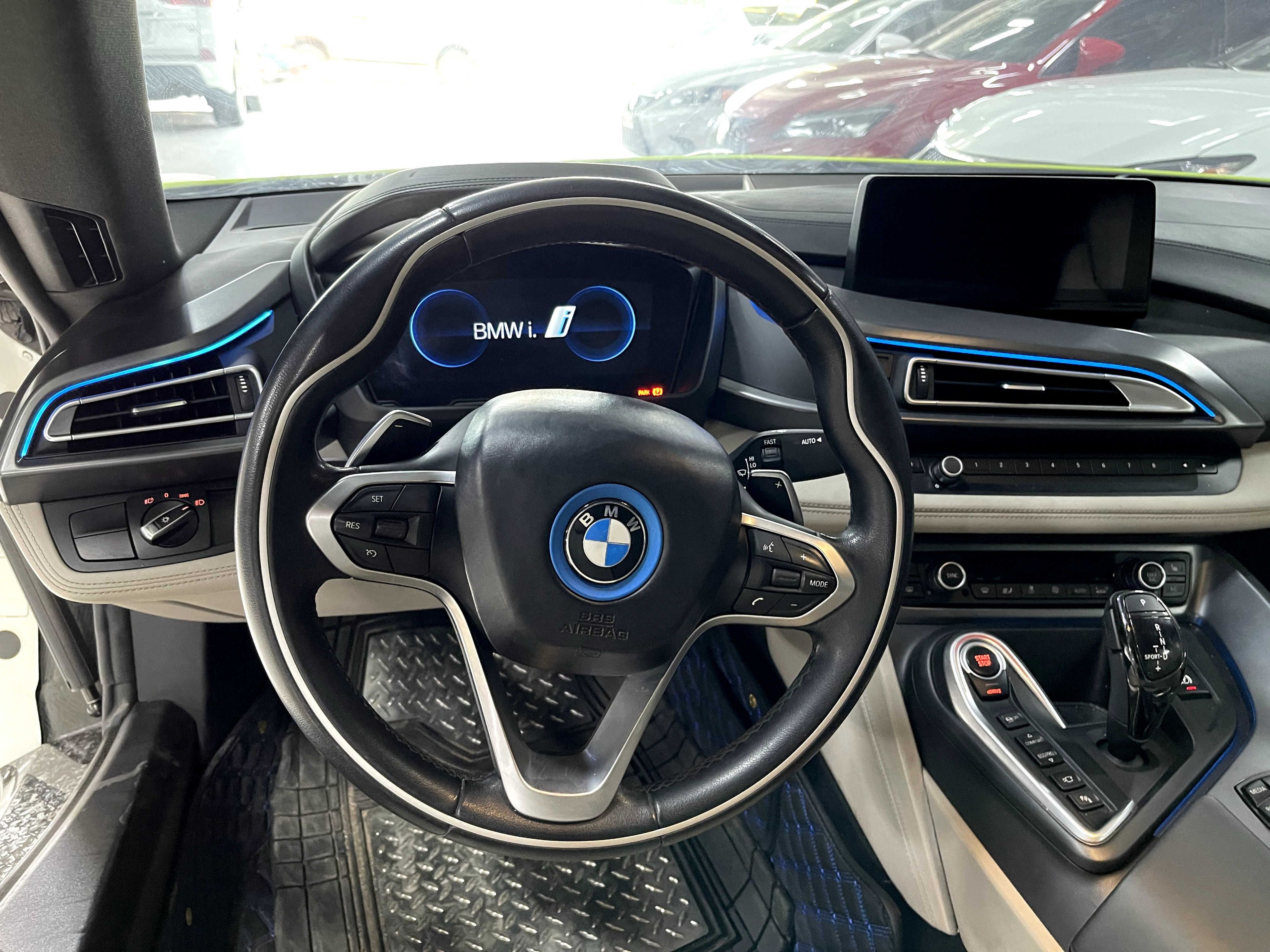 BMW i8 2015