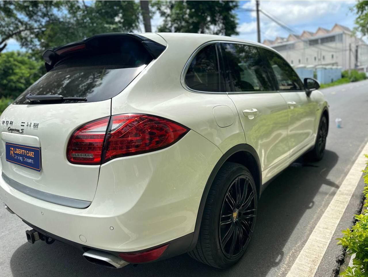 Porsche Cayenne 2011