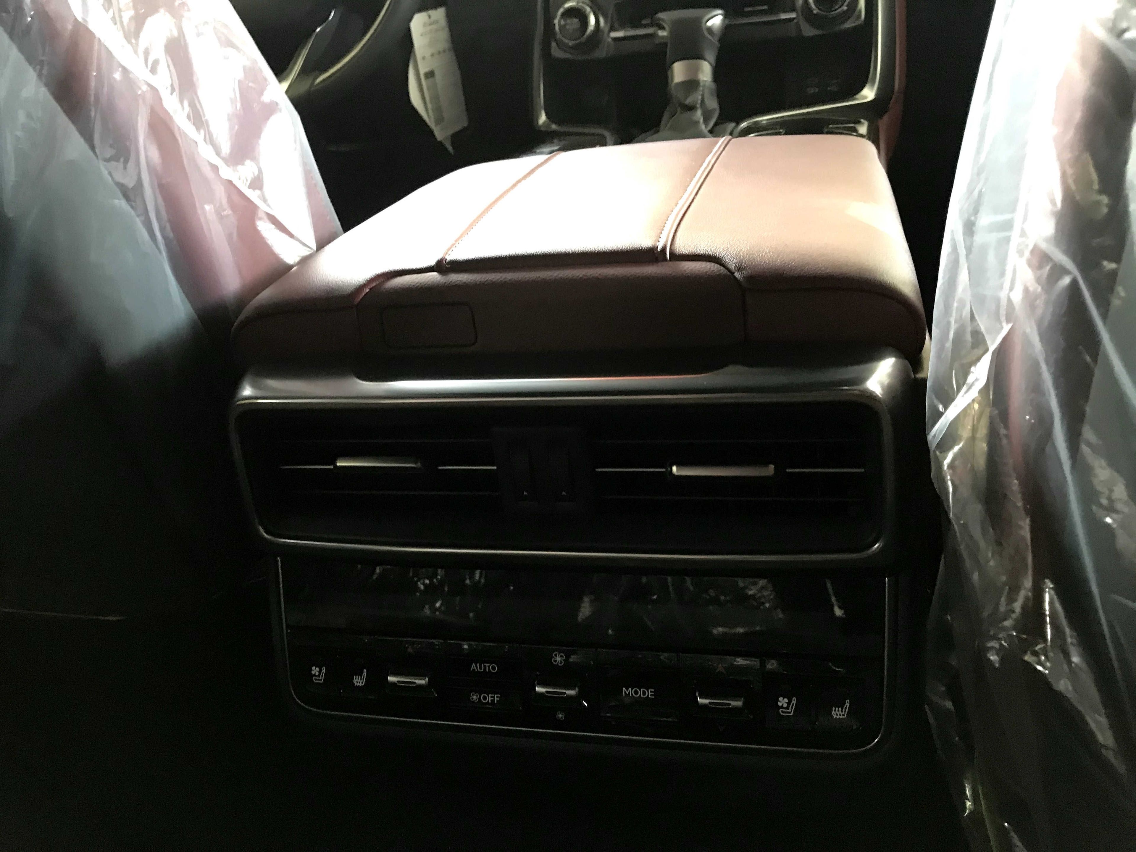 Lexus LX 600 2023