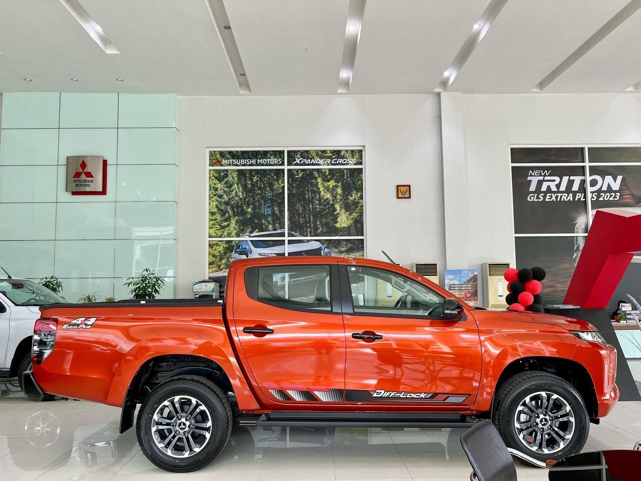 Mitsubishi Triton 2023