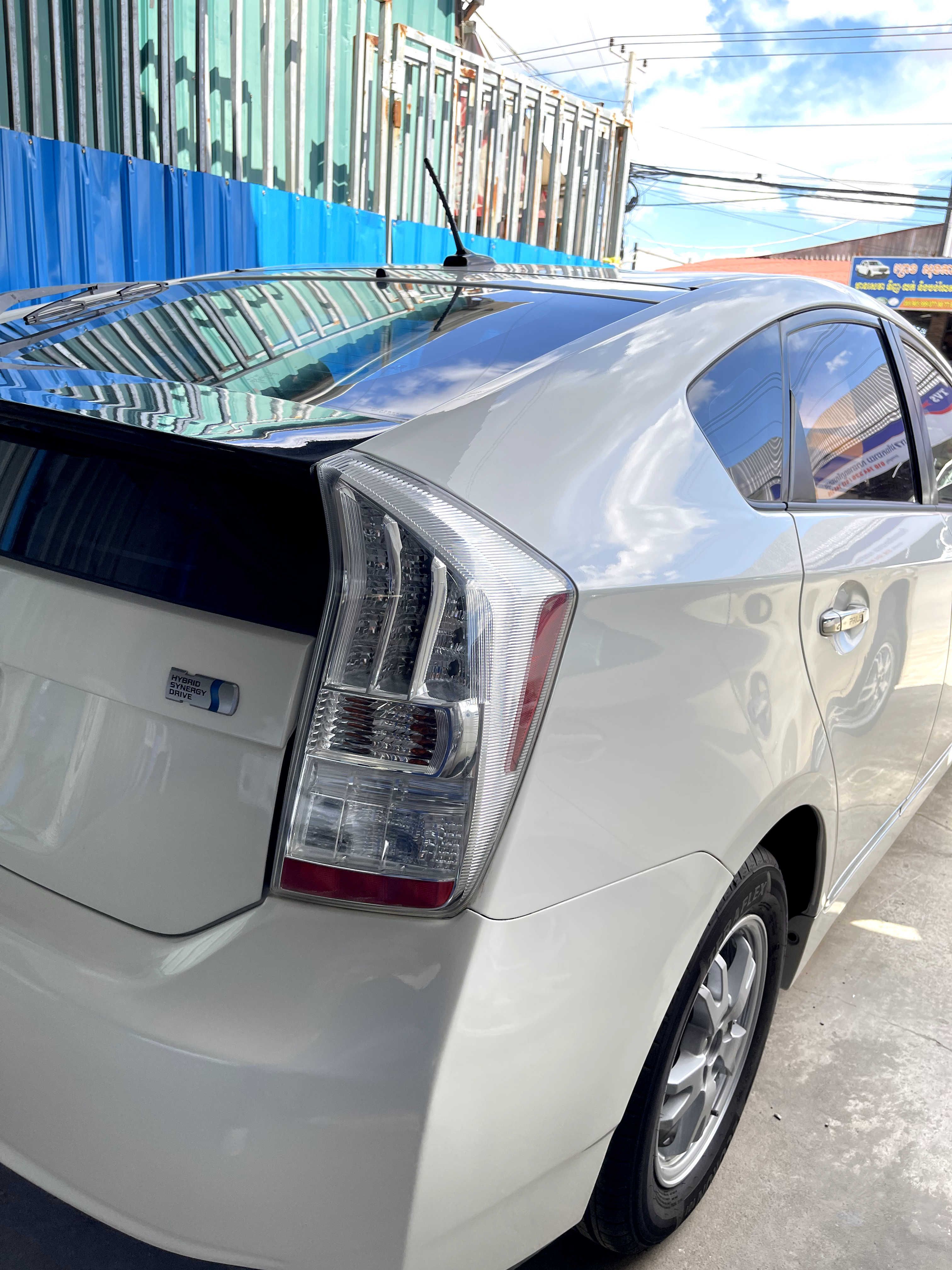 តូយ៉ូតា Prius 2010