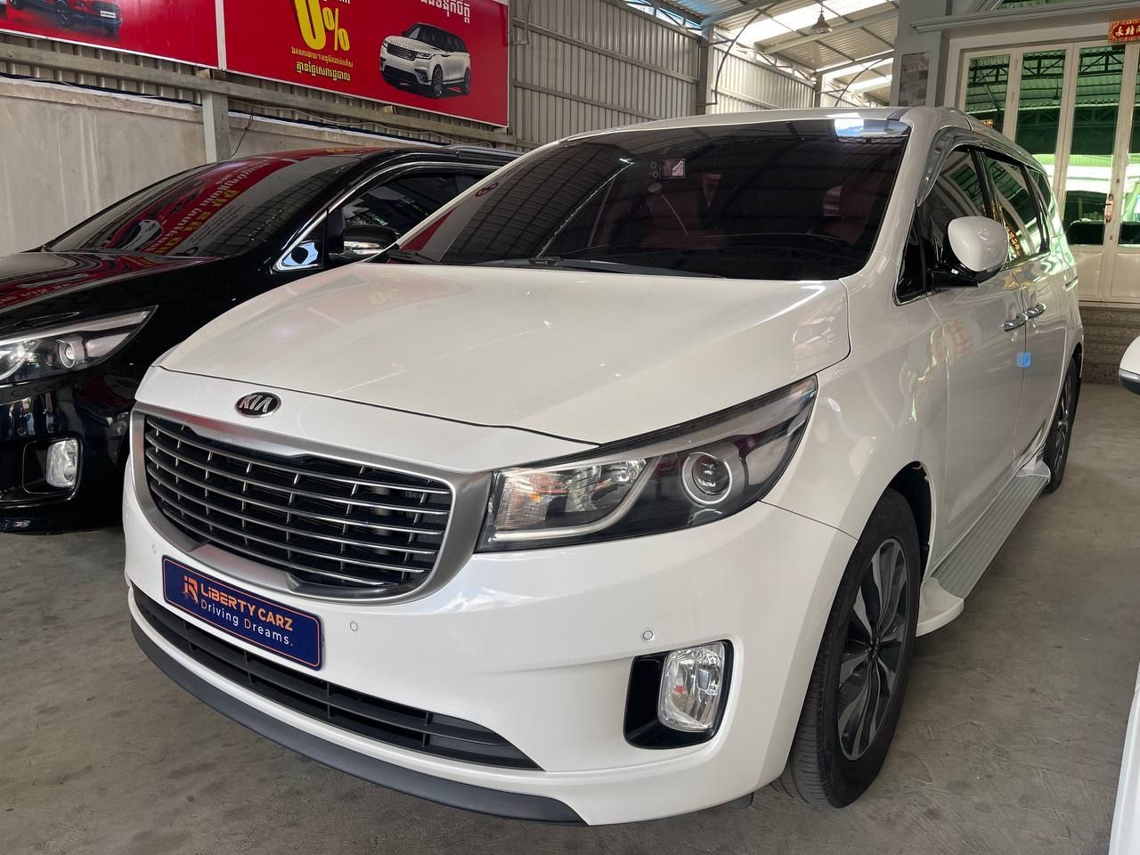 Kia Carnival 2015