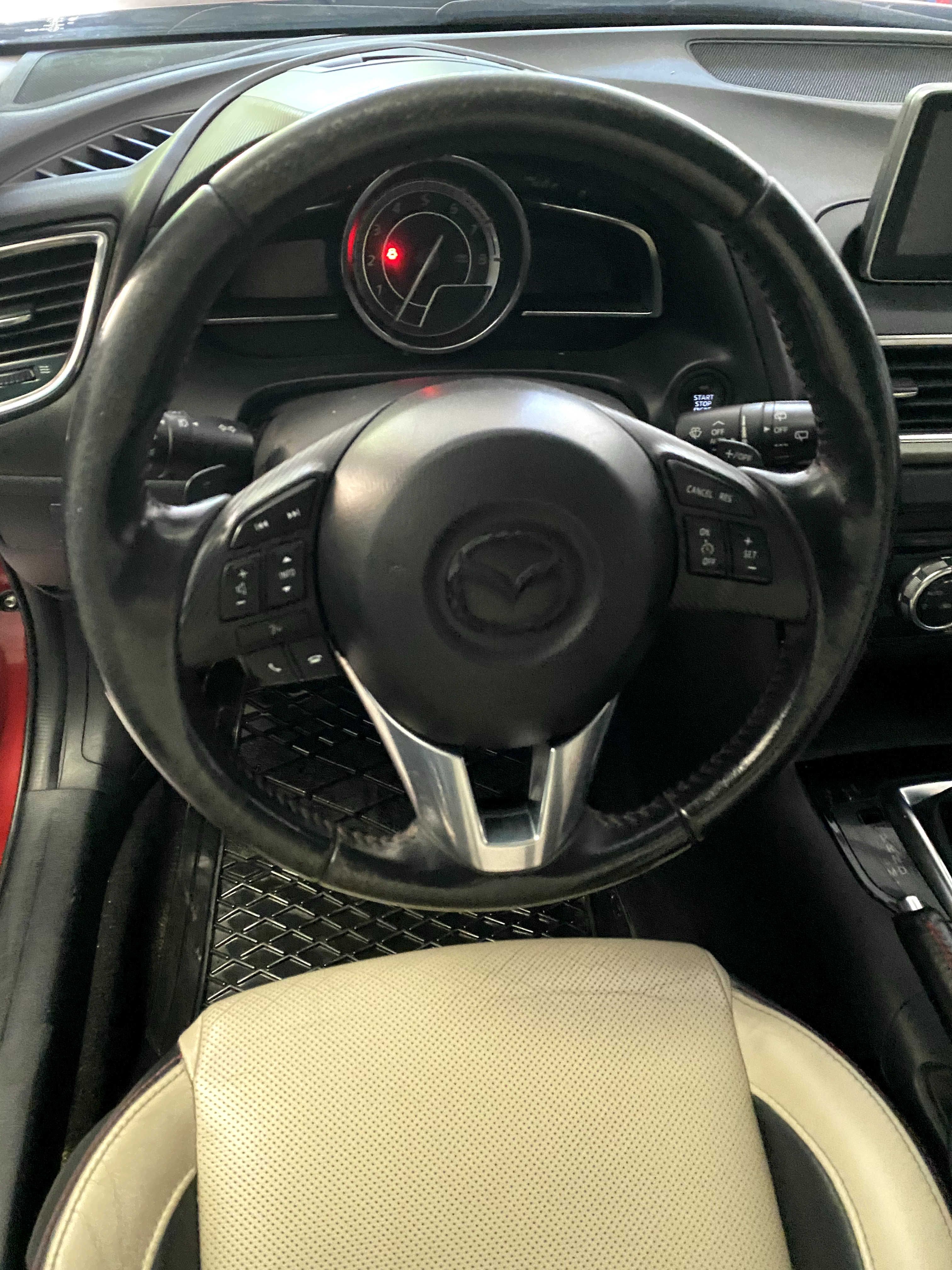 Mazda 3 2015