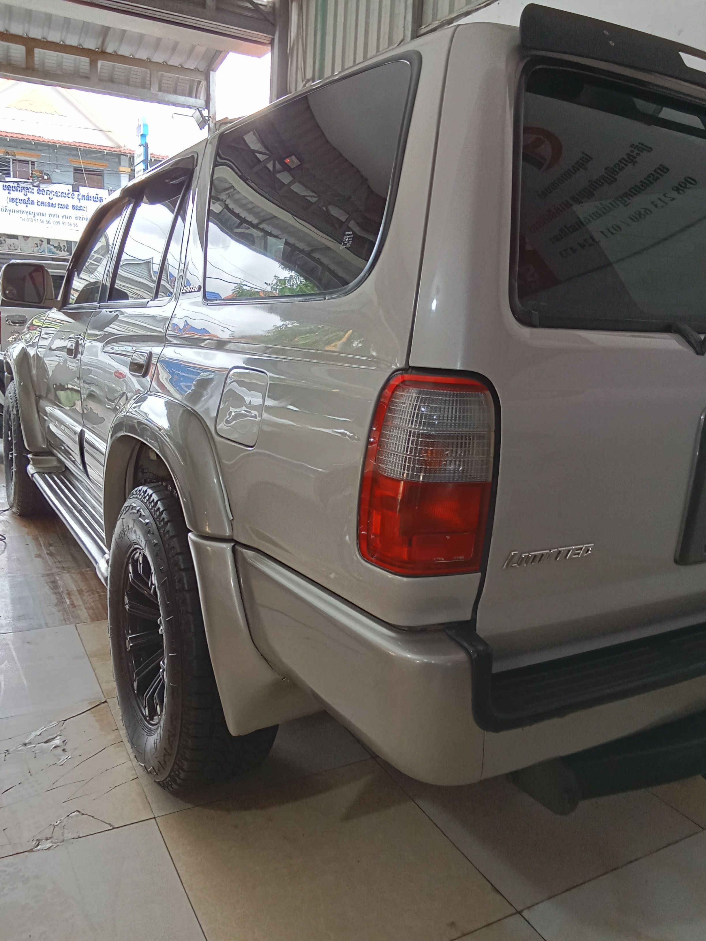 តូយ៉ូតា 4 Runner 1997