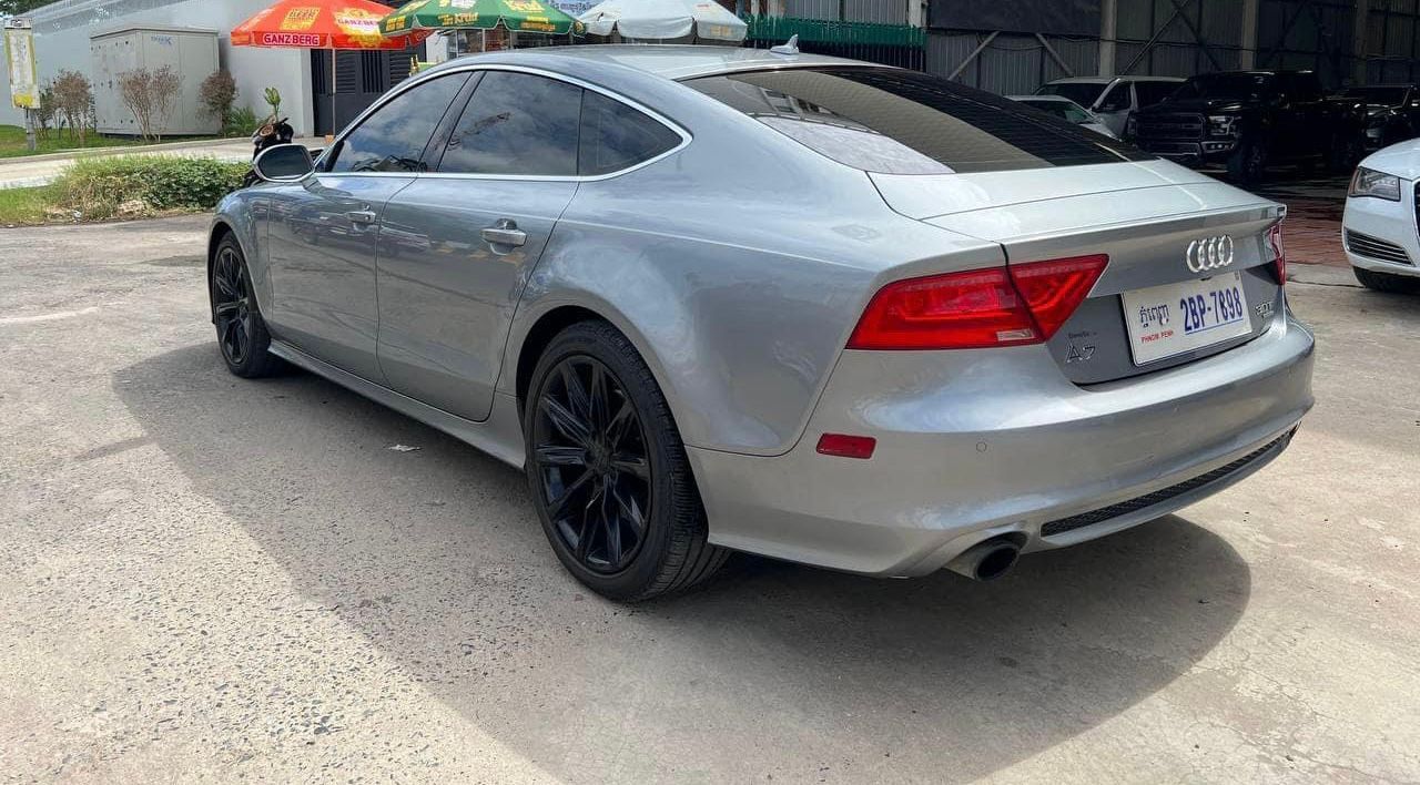 Audi A7 2012