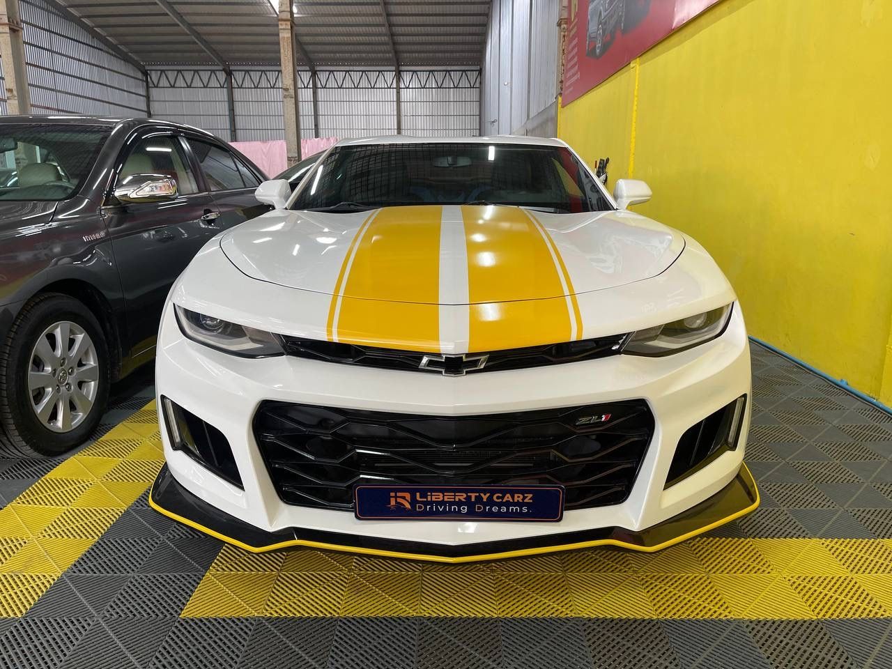 Chevrolet Camaro 2018